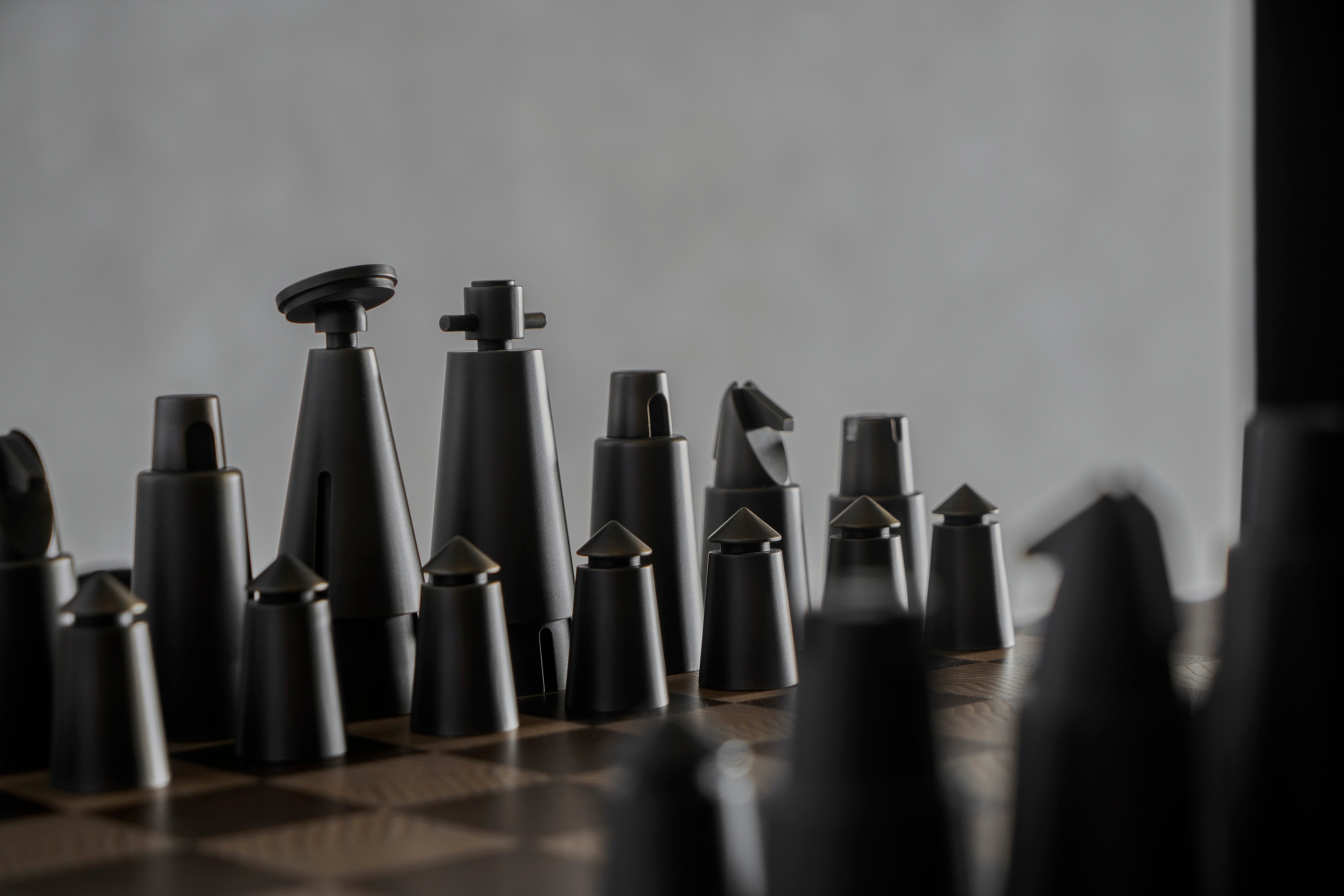 CHESS SET