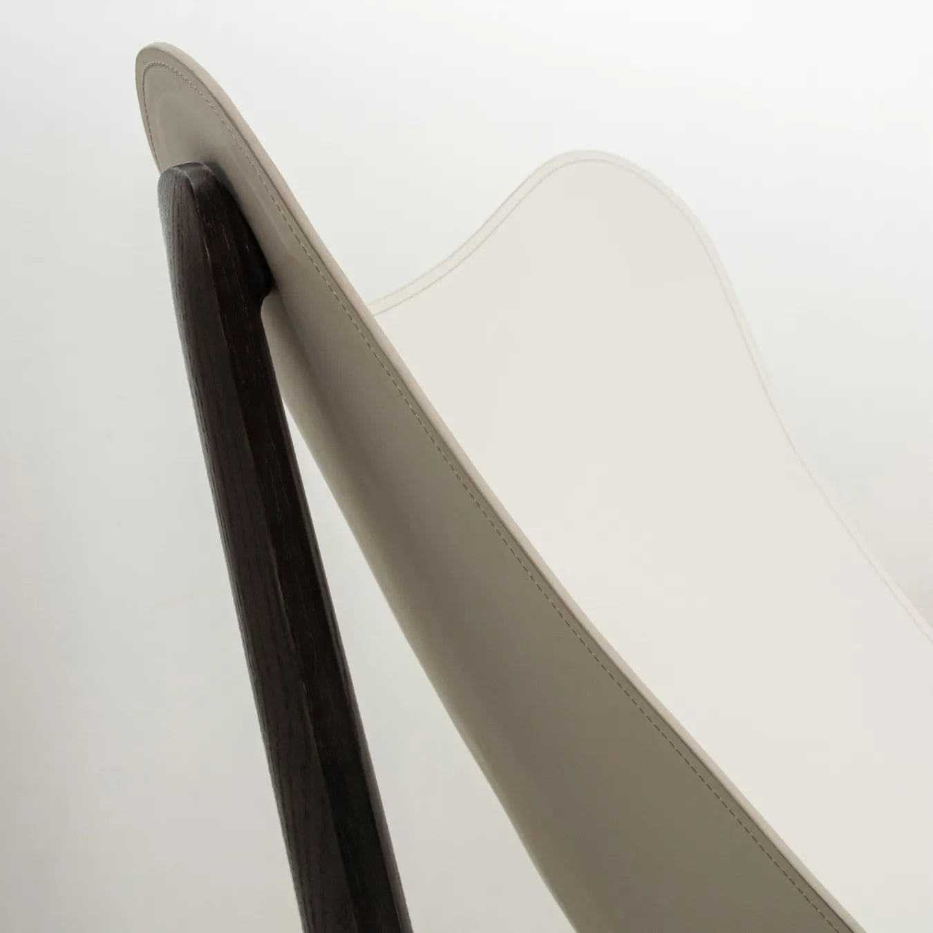 BUOM LOUNGE CHAIR