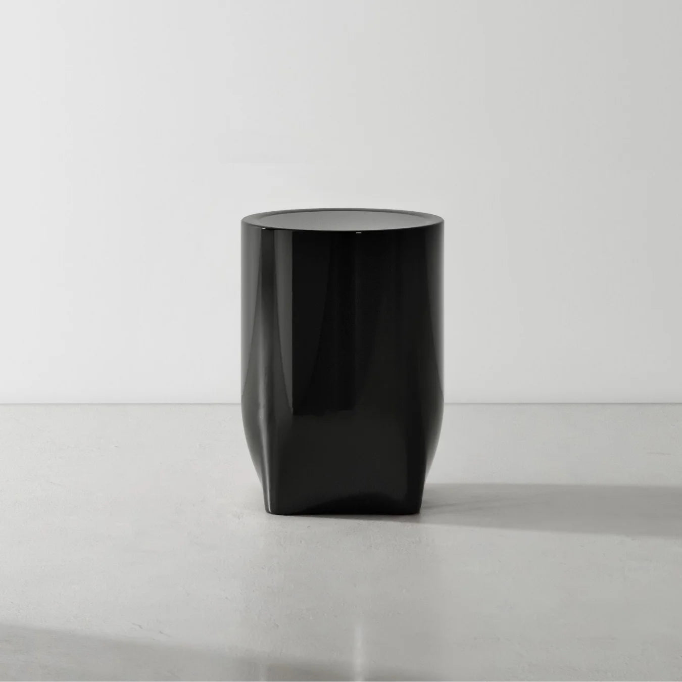 GUI ROUND COFFEE TABLE