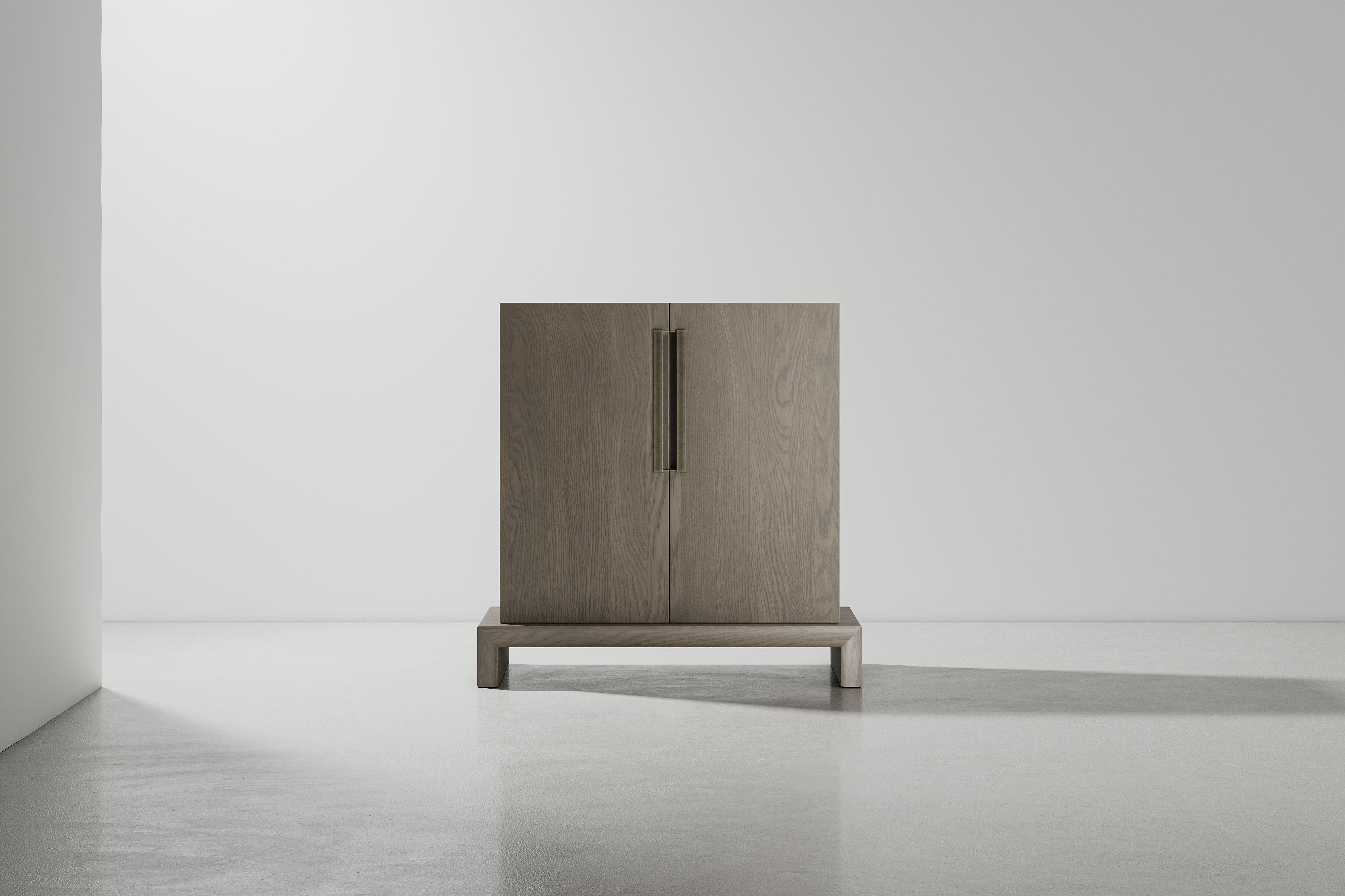 NEN SIDEBOARD