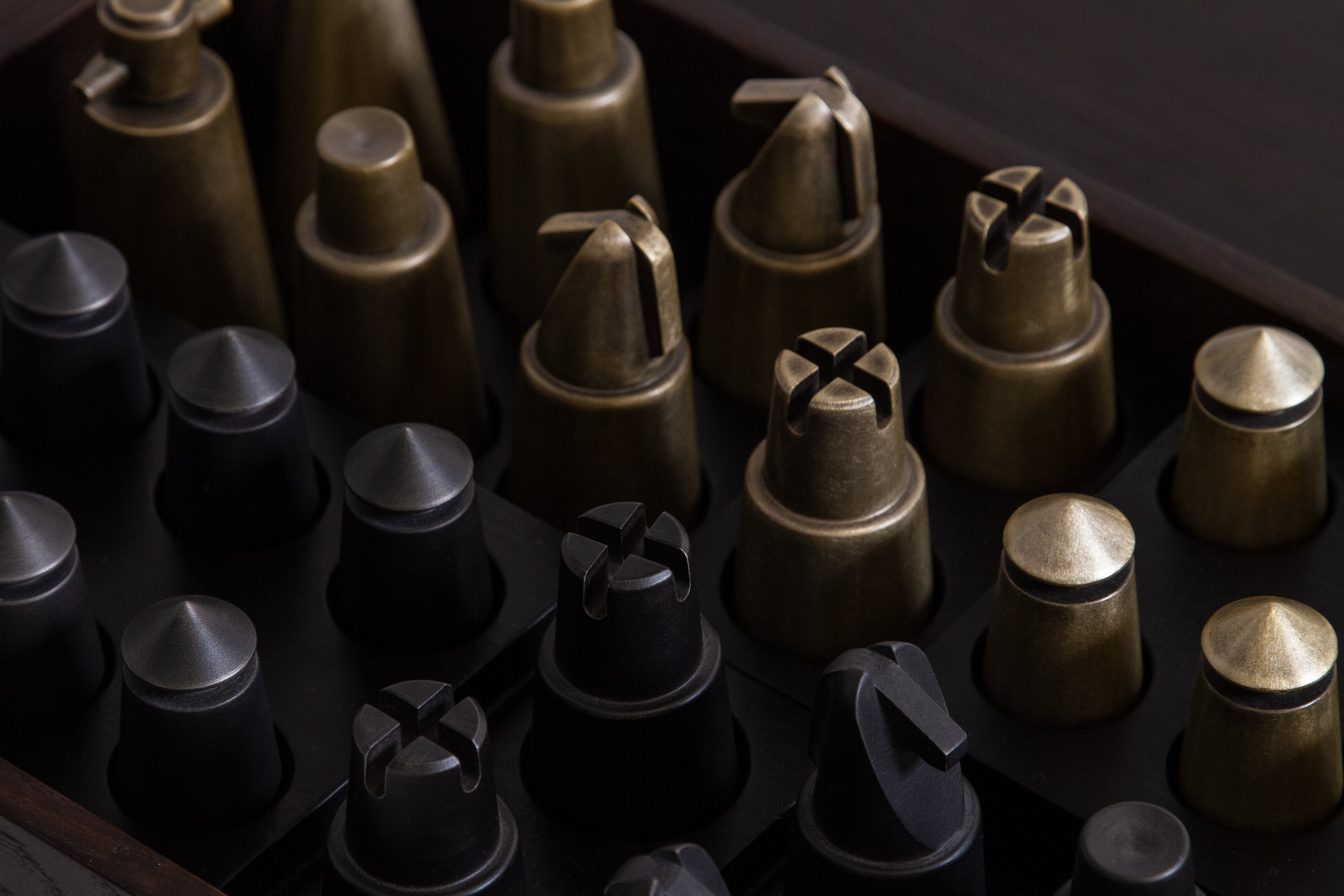 CHESS SET