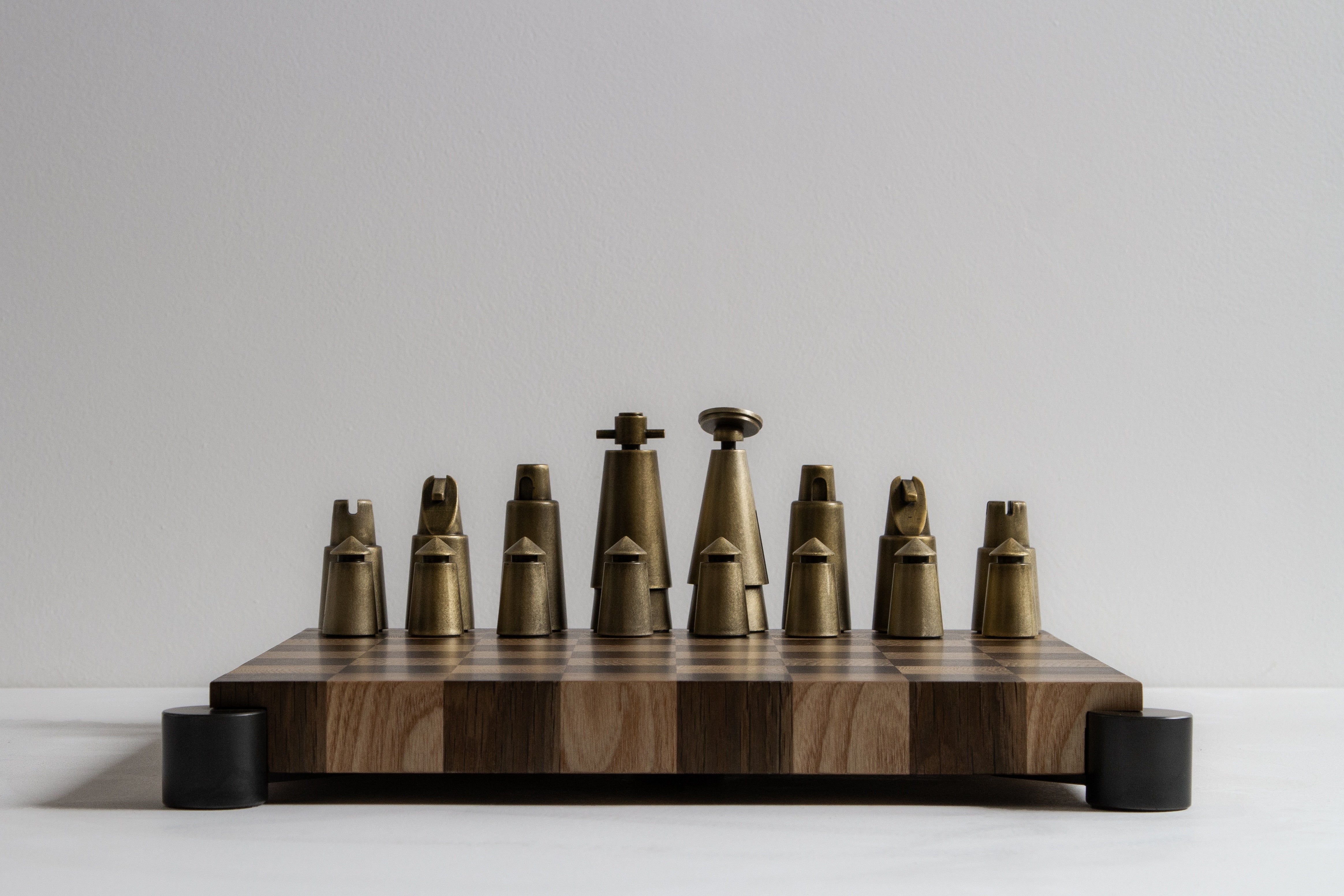 CHESS SET