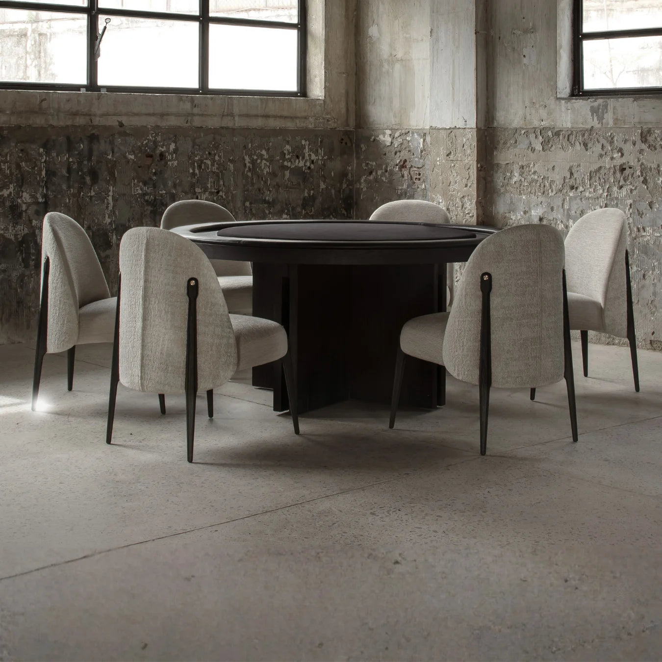DINH POKER TABLE