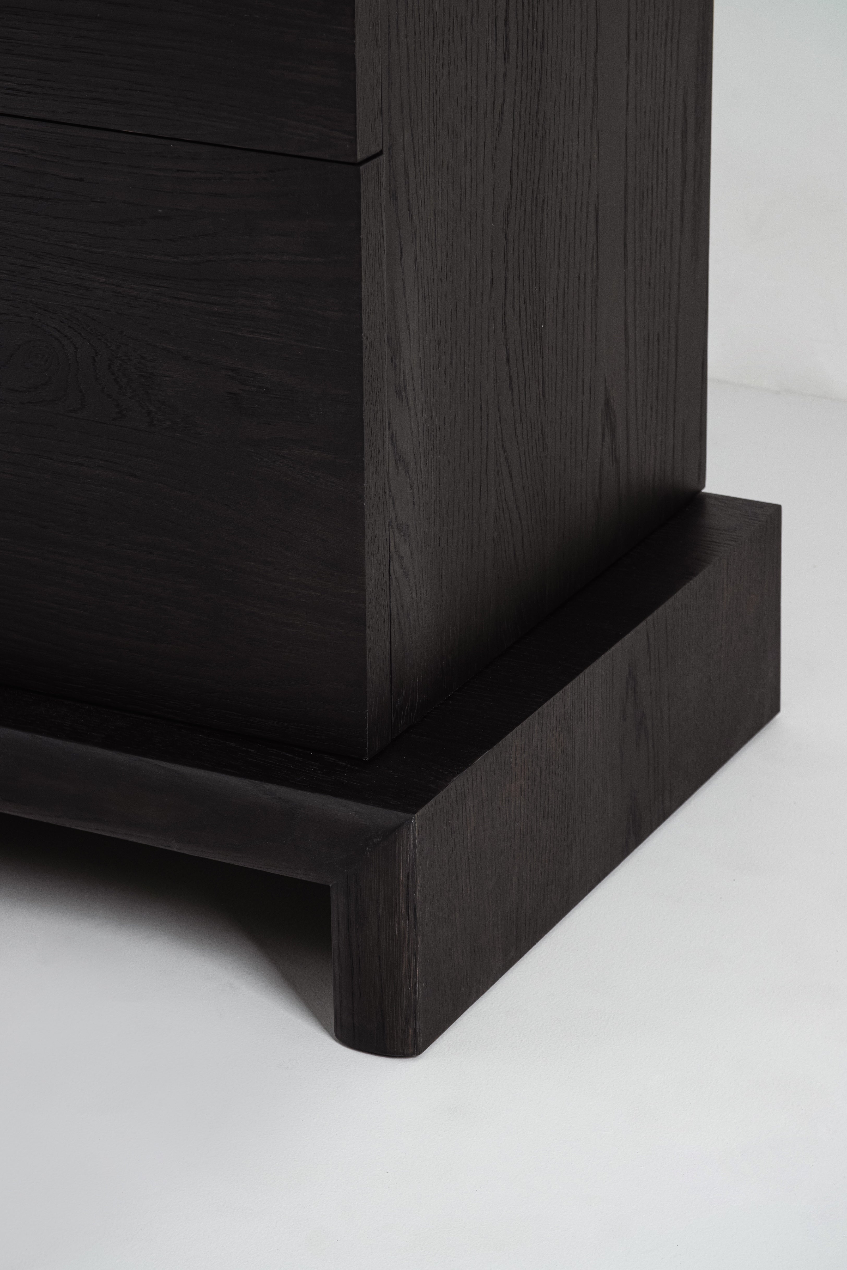 NEN DRESSER